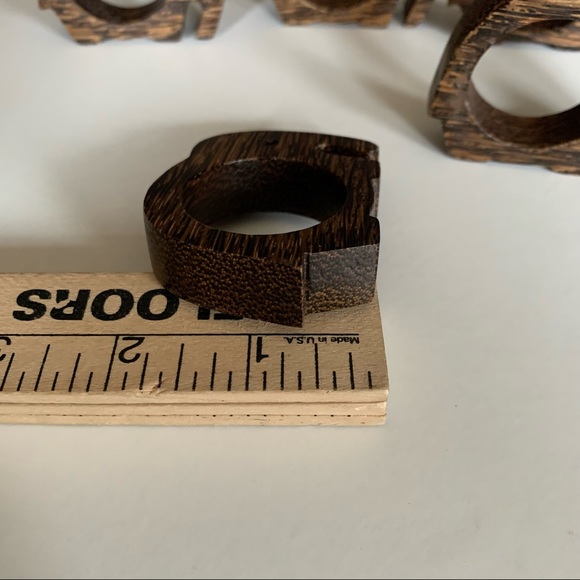 8 Wooden Elephant Napkin Rings Dark striped wood primitive style carving. - Picture 3 of 8